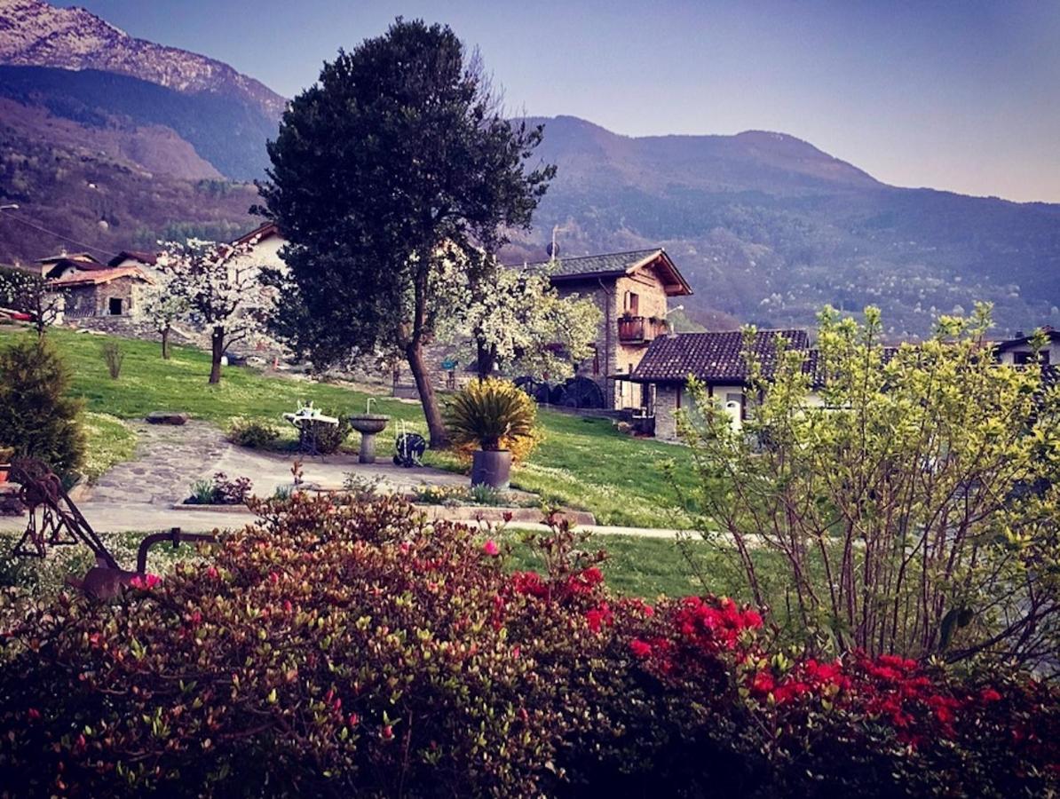 La Roggia - Lake Como Heritage Home In Molino Maufet Watermill - Patio On The Garden Colico Exterior photo